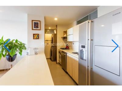 Apartamento de 3 alcobas en venta en El Poblado, Medellín, 151 m² · foto 11 de 19