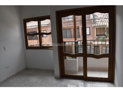 Casa de 5 alcobas en venta en Las Torres, Rionegro, 172 m² · foto 10 de 16