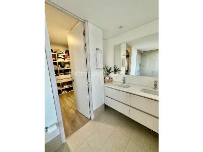 Apartamento en venta en El Poblado, Medellín · foto 14 de 20