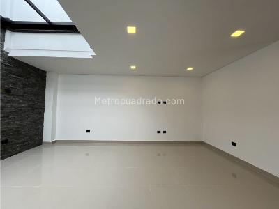 Casa de 4 alcobas en venta en Gualanday, Rionegro, 220 m² · foto 7 de 19