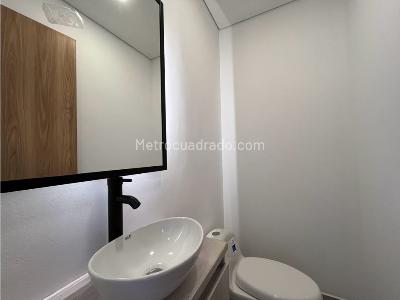 Casa de 4 alcobas en venta en Gualanday, Rionegro, 220 m² · foto 15 de 19