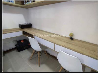 Apartamento de 3 alcobas en venta en Sabaneta, Sabaneta, 161 m² · foto 18 de 20