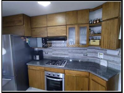 Apartamento de 3 alcobas en venta en Sabaneta, Sabaneta, 161 m² · foto 8 de 20