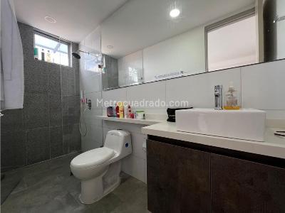 Apartamento en venta en La Cuenca, Envigado · foto 10 de 20