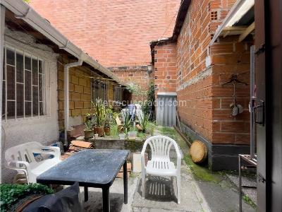 Casa de 5 alcobas en venta en Belen, Medellín, 260 m² · foto 12 de 13