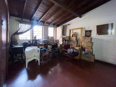 Casa de 5 alcobas en venta en Belen, Medellín, 260 m² · foto 13 de 13