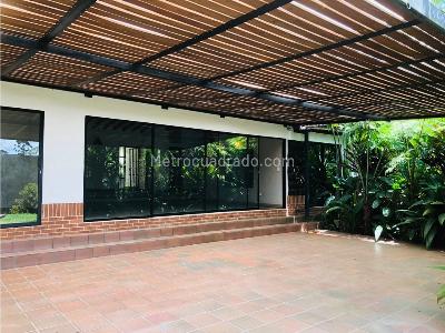 Casa de 3 alcobas en venta en Via Rionegro La Ceja, Rionegro, 1400 m² · foto 5 de 14
