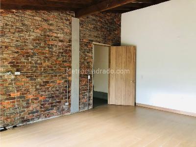Casa de 3 alcobas en venta en Via Rionegro La Ceja, Rionegro, 1400 m² · foto 12 de 14