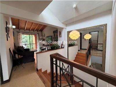 Casa de 3 alcobas en venta en Sebastiana, Envigado, 240 m² · foto 11 de 14