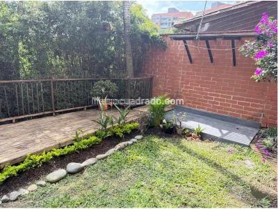Casa de 3 alcobas en venta en Sebastiana, Envigado, 240 m² · foto 12 de 14