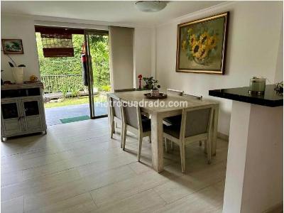 Casa de 3 alcobas en venta en Sebastiana, Envigado, 240 m² · foto 14 de 14