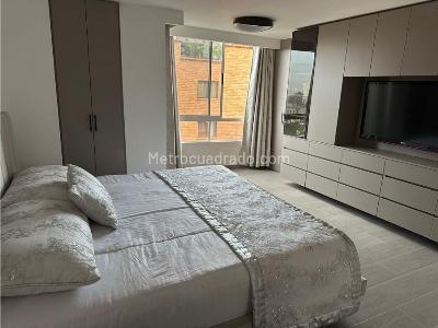 Apartamento en venta en El Poblado, Medellín · foto 17 de 20
