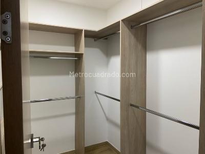 Apartamento de 2 alcobas en venta en Sajonia, Rionegro, 126 m² · foto 12 de 14