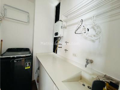Apartamento de 2 alcobas en venta en Poblado San Lucas, Medellín, 82 m² · foto 16 de 20