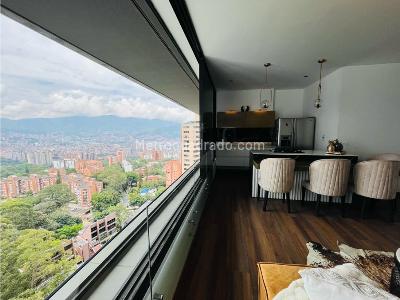 Apartamento de 2 alcobas en venta en Poblado San Lucas, Medellín, 82 m² · foto 2 de 20