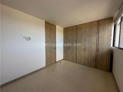 Apartamento de 2 alcobas en venta en Barro Blanco, Rionegro, 66 m² · foto 7 de 12