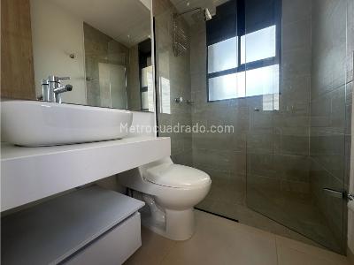 Apartamento de 2 alcobas en venta en Barro Blanco, Rionegro, 66 m² · foto 9 de 12