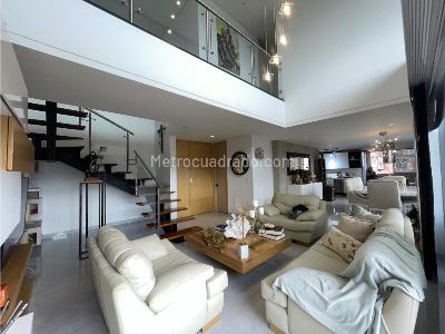 Apartamento en venta en El Chocho, Envigado · foto 2 de 20