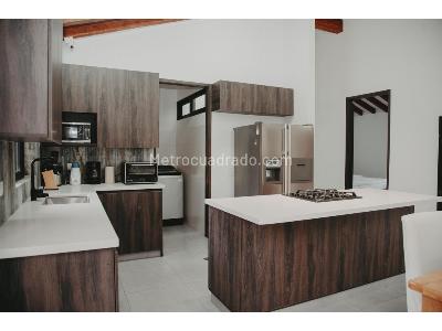 Casa de 3 alcobas en venta en Llanogrande, Rionegro, 1300 m² · foto 9 de 20
