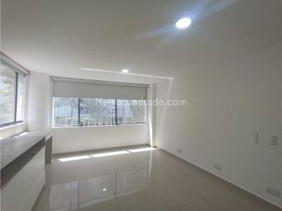 Apartamento en venta en El Poblado, Medellín · foto 10 de 17