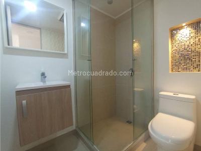 Apartamento en venta en El Poblado, Medellín · foto 12 de 17