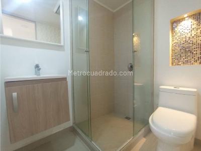 Apartamento en venta en El Poblado, Medellín · foto 4 de 17