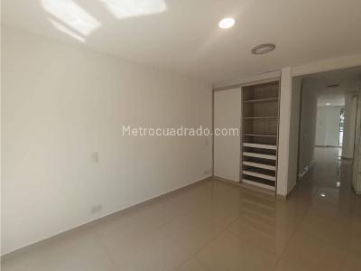 Apartamento en venta en El Poblado, Medellín · foto 9 de 17