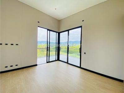 Casa de 5 alcobas en venta en Llanogrande, Rionegro, 614 m² · foto 8 de 20