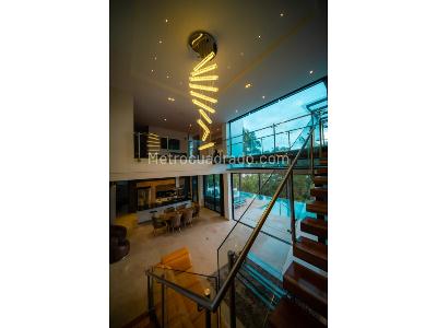 Casa de 4 alcobas en venta en El Poblado, Medellín, 450 m² · foto 3 de 20