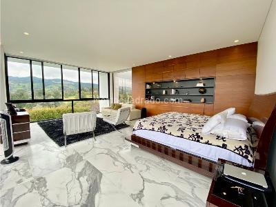 Casa de 3 alcobas en venta en Envigado, Medellín · foto 18 de 20