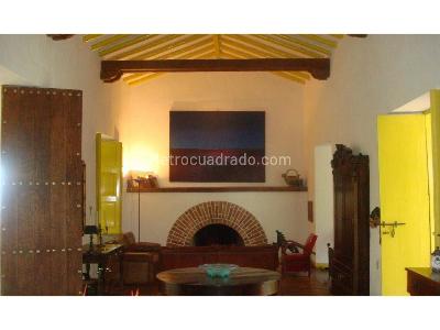 Casa de 3 alcobas en venta en El Poblado, Medellín · foto 4 de 15