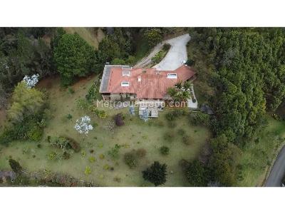 Casa de 3 alcobas en venta en El Escobero, Medellín, 600 m² · foto 5 de 20