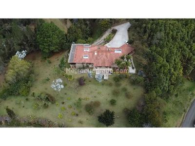 Casa de 3 alcobas en venta en El Escobero, Medellín, 600 m² · foto 6 de 20