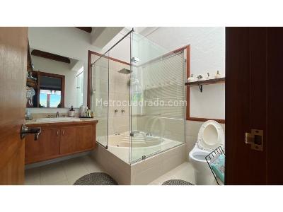 Casa de 3 alcobas en venta en El Escobero, Medellín, 600 m² · foto 17 de 20
