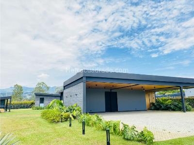 Casa de 3 alcobas en venta en Llanogrande, Rionegro, 424 m² · foto 4 de 20