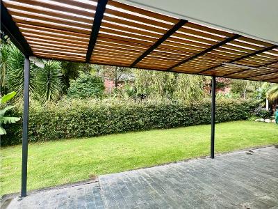 Casa de 5 alcobas en venta en El Poblado, Medellín, 690 m² · foto 11 de 20