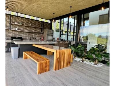 Casa de 5 alcobas en venta en Llanogrande, Rionegro · foto 7 de 7