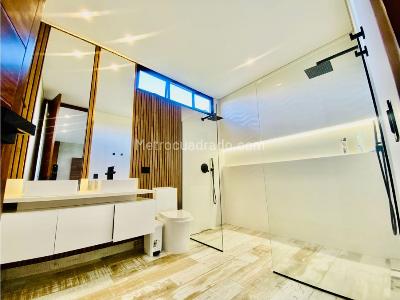 Casa de 5 alcobas en venta en Llanogrande, Rionegro · foto 9 de 20
