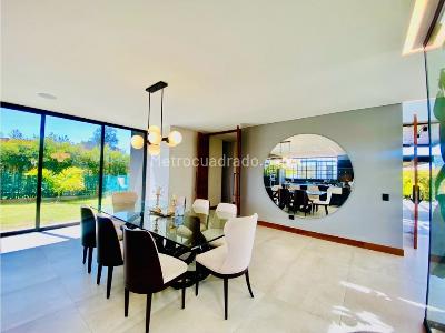 Casa de 5 alcobas en venta en Llanogrande, Rionegro · foto 12 de 20