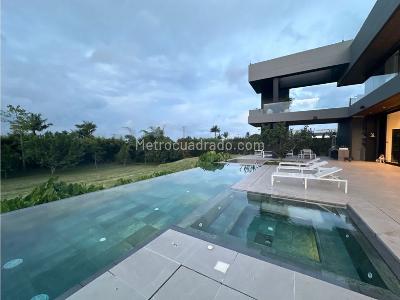 Casa de 4 alcobas en venta en Llanogrande, Rionegro · foto 5 de 20