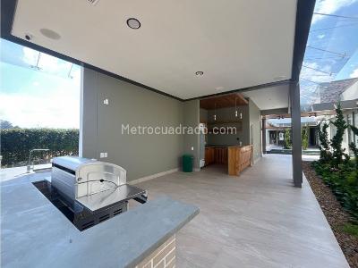 Casa de 3 alcobas en venta en Llanogrande, Rionegro, 576 m² · foto 12 de 13