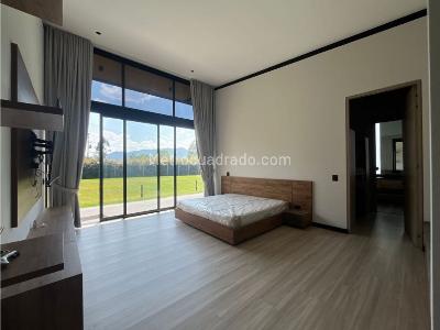 Casa de 3 alcobas en venta en Llanogrande, Rionegro, 576 m² · foto 9 de 13