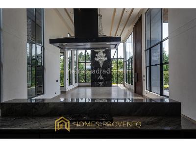Casa de 5 alcobas en venta en El Tablazo, Rionegro, 600 m² · foto 2 de 20