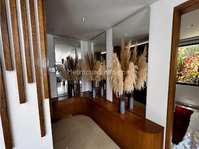 Casa de 5 alcobas en venta en Las Palmas, Medellín, 1920 m² · foto 17 de 20