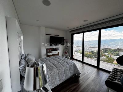 Casa de 5 alcobas en venta en Las Palmas, Medellín, 1920 m² · foto 7 de 20
