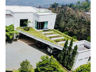 Casa de 4 alcobas en venta en Alto De Las Palmas, Medellín · foto 4 de 8
