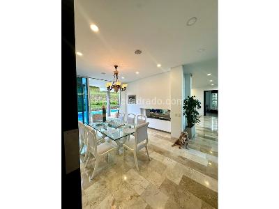 Casa de 4 alcobas en venta en Las Palmas, Medellín, 1550 m² · foto 17 de 20