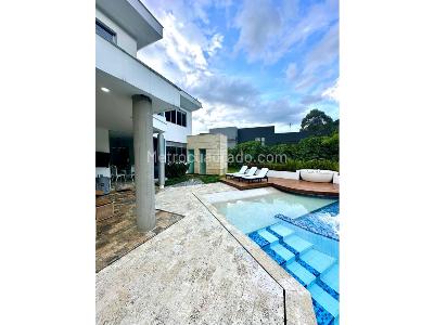 Casa de 4 alcobas en venta en Las Palmas, Medellín, 1550 m² · foto 19 de 20