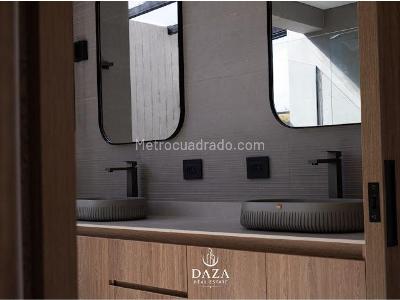 Casa de 4 alcobas en venta en Llanogrande, Rionegro · foto 11 de 20