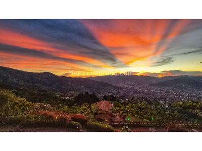 Casa de 3 alcobas en venta en Alto De Las Palmas, Medellín, 570 m² · foto 6 de 20